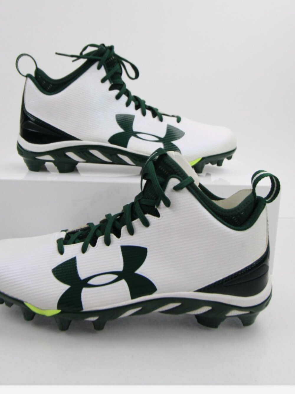 Men's Like New Under Armour Spine football cleats